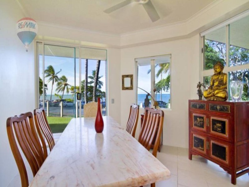 Trinity Beach QLD 4879