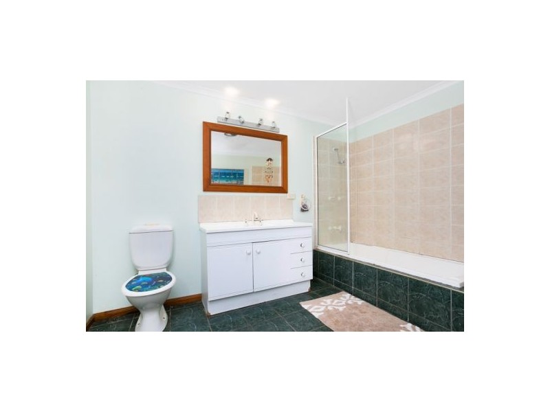 12 Dandaloo Street, Bayview Heights QLD 4868