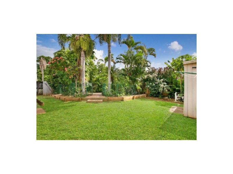 12 Dandaloo Street, Bayview Heights QLD 4868