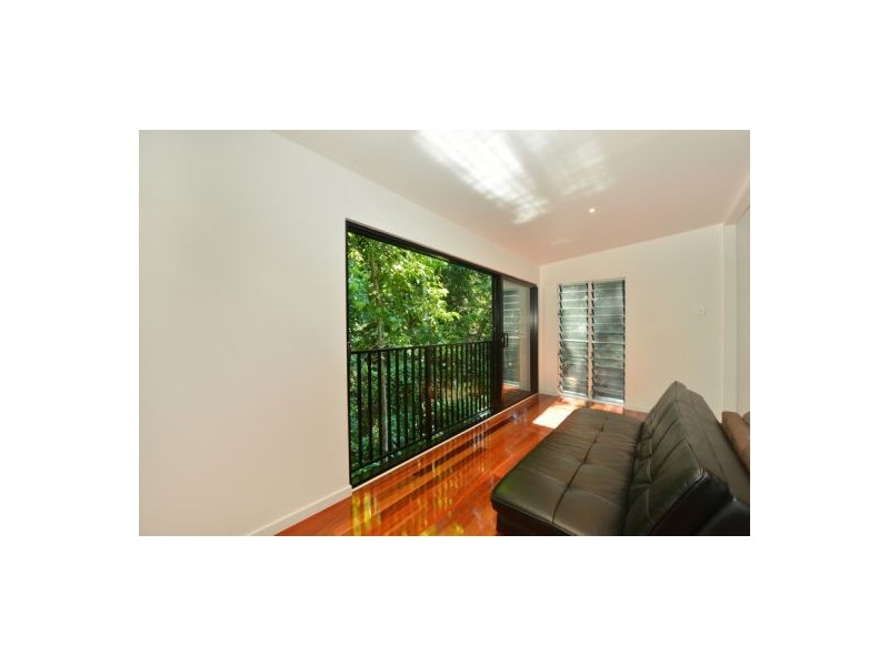 1 Raintree Place, Edge Hill QLD 4870