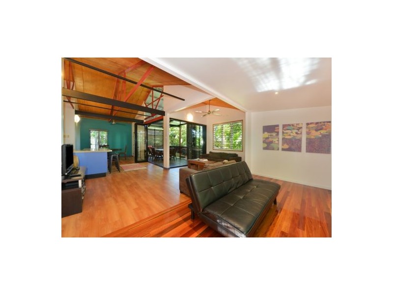 1 Raintree Place, Edge Hill QLD 4870