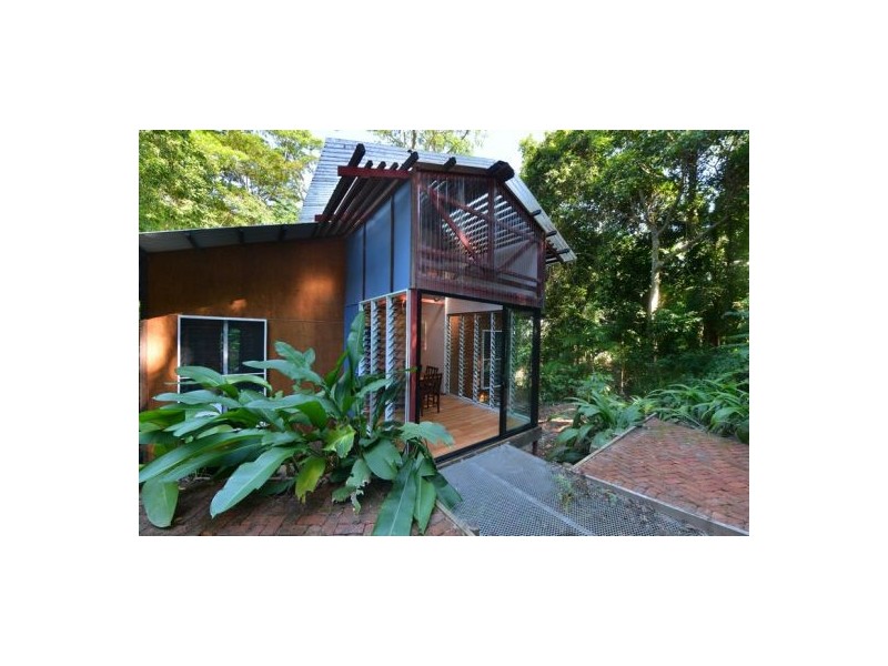 1 Raintree Place, Edge Hill QLD 4870