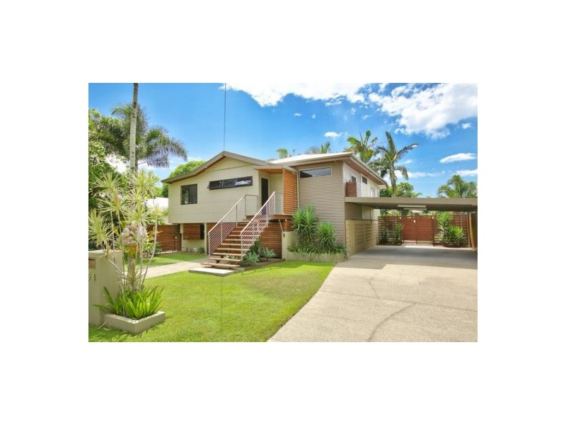 254 AUMULLER STREET, Westcourt QLD 4870