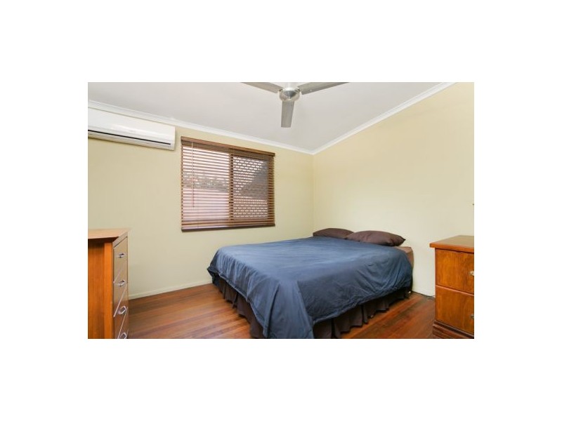254 AUMULLER STREET, Westcourt QLD 4870