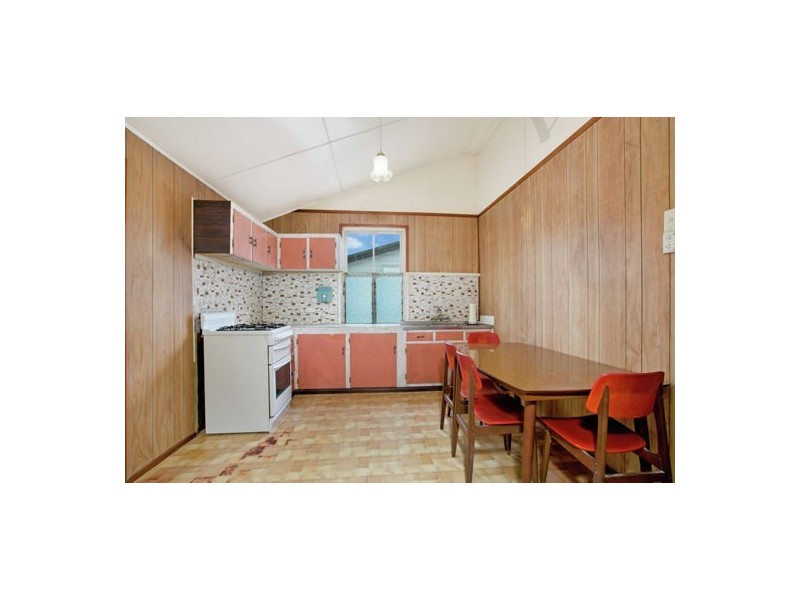 29 James Street, Manunda QLD 4870