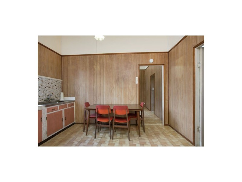 29 James Street, Manunda QLD 4870