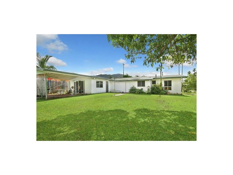 155 Toogood Road, Bayview Heights QLD 4868