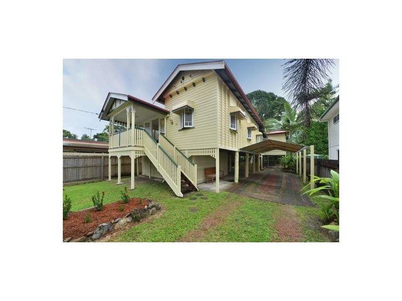 92 Woodward Street, Edge Hill QLD 4870