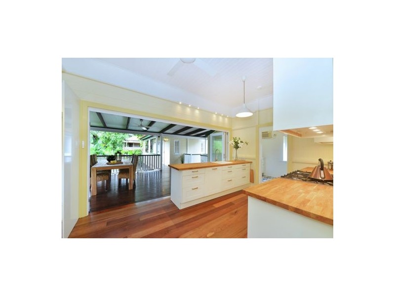 92 Woodward Street, Edge Hill QLD 4870