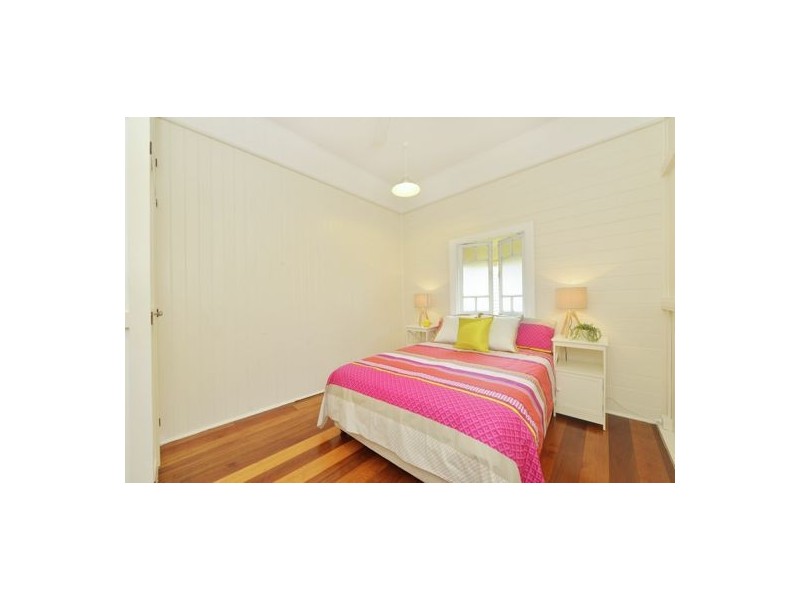 92 Woodward Street, Edge Hill QLD 4870