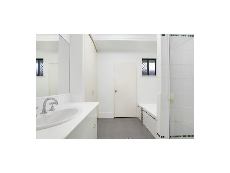 4 Swensen Street, Gordonvale QLD 4865