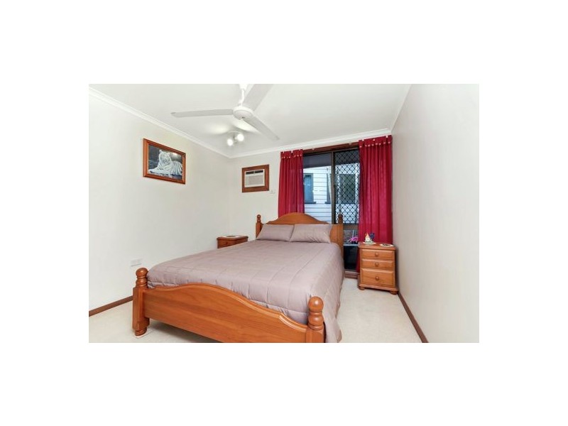 19 Hutchinson Street, Edge Hill QLD 4870
