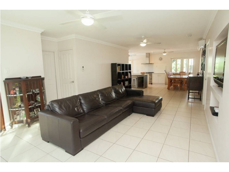 105 Woodward Street, Edge Hill QLD 4870