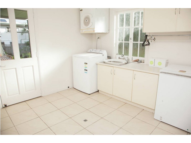 105 Woodward Street, Edge Hill QLD 4870