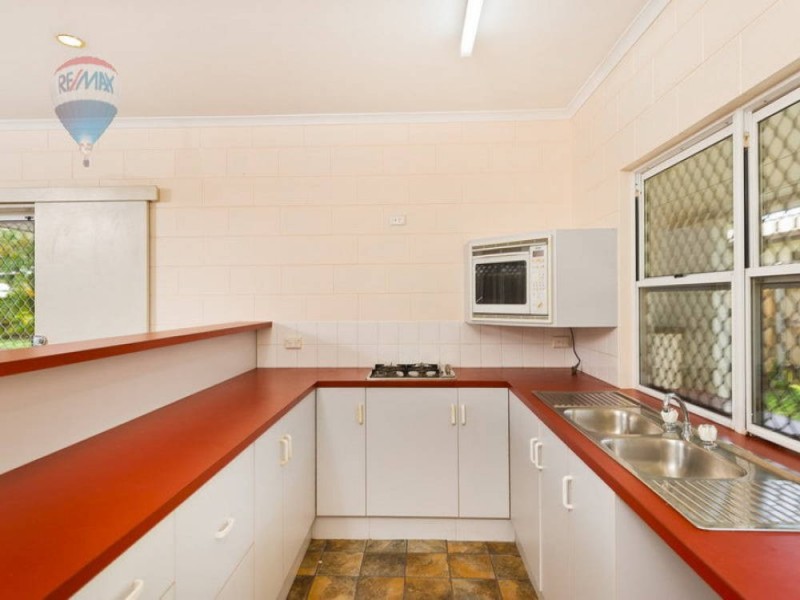 3/16 Brooks Street, Whitfield QLD 4870