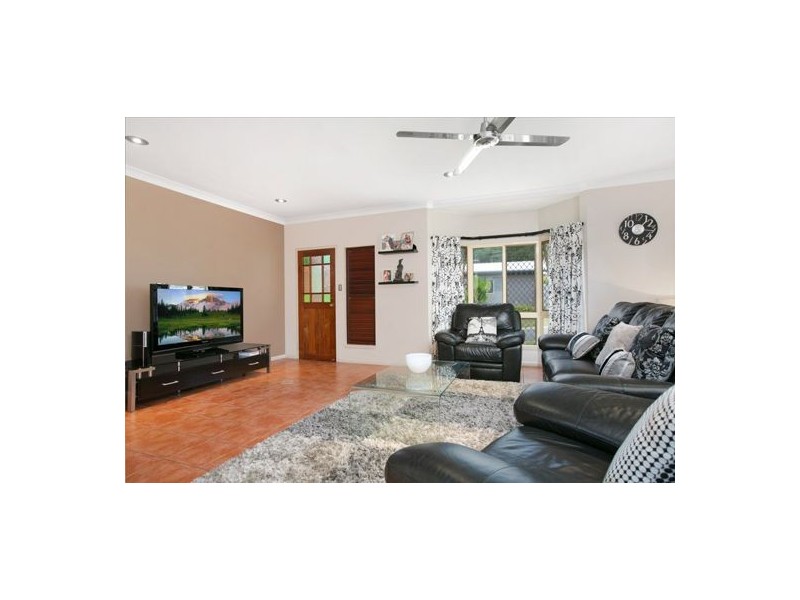 2 Mercury Close, Mount Sheridan QLD 4868