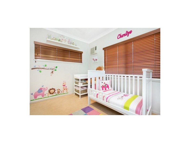 2 Mercury Close, Mount Sheridan QLD 4868