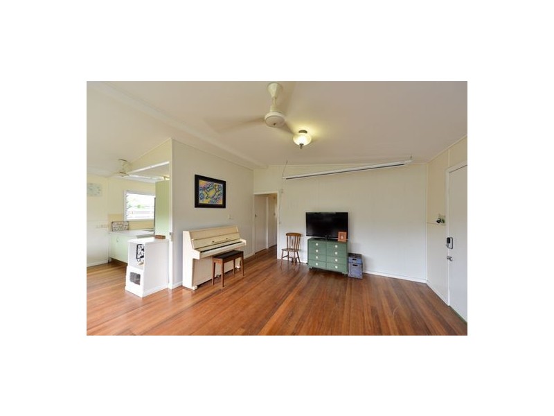 25 Cassia Street, Edge Hill QLD 4870