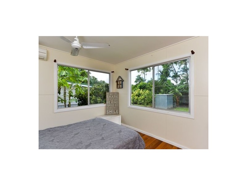 25 Cassia Street, Edge Hill QLD 4870