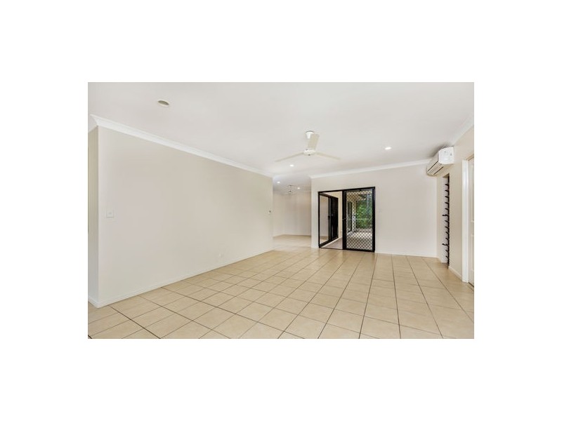 14 Yamba Close, Kewarra Beach QLD 4879