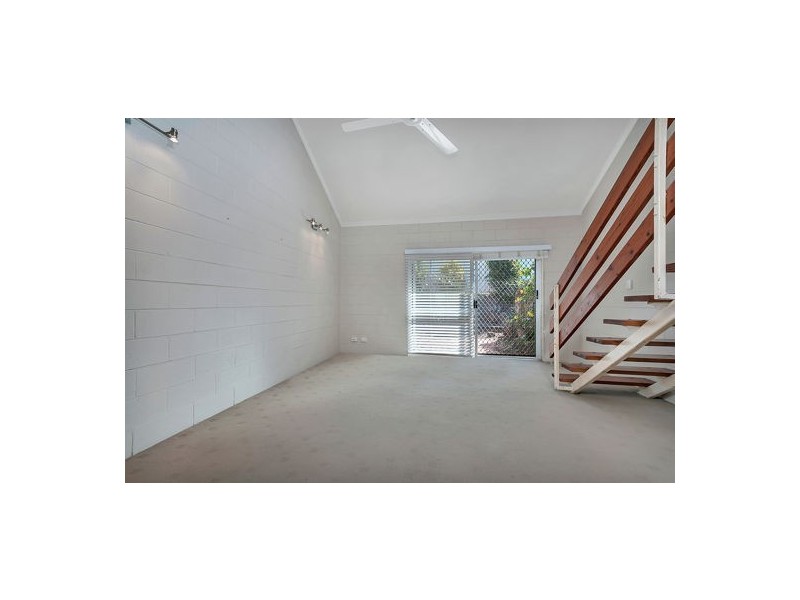 14/15 Keith Street, Whitfield QLD 4870