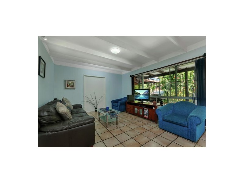 29 Passchendaele Street, Stratford QLD 4870