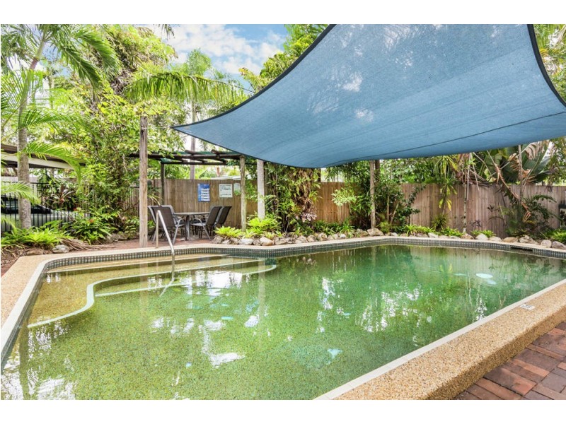 19/21-31 Poinciana Street, Holloways Beach QLD 4878