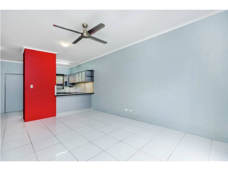 19/21-31 Poinciana Street, Holloways Beach QLD 4878