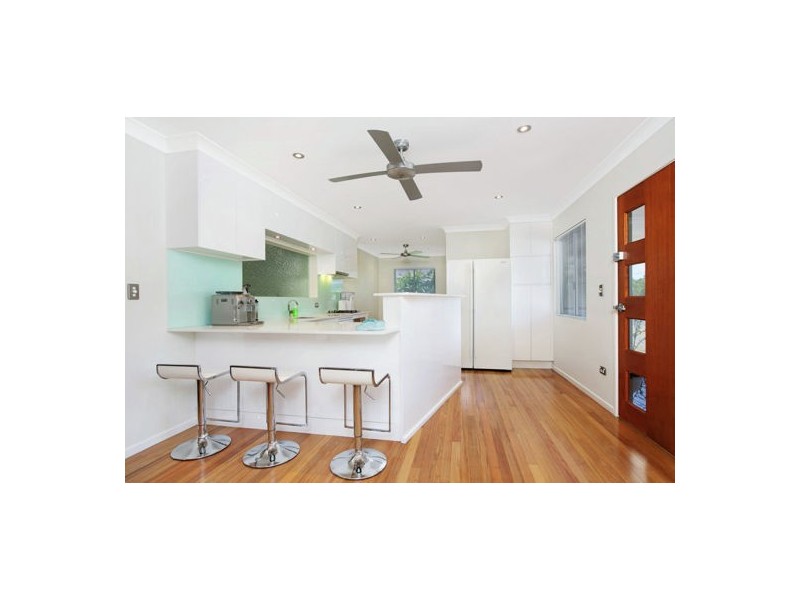 7 Cassia Street, Holloways Beach QLD 4878