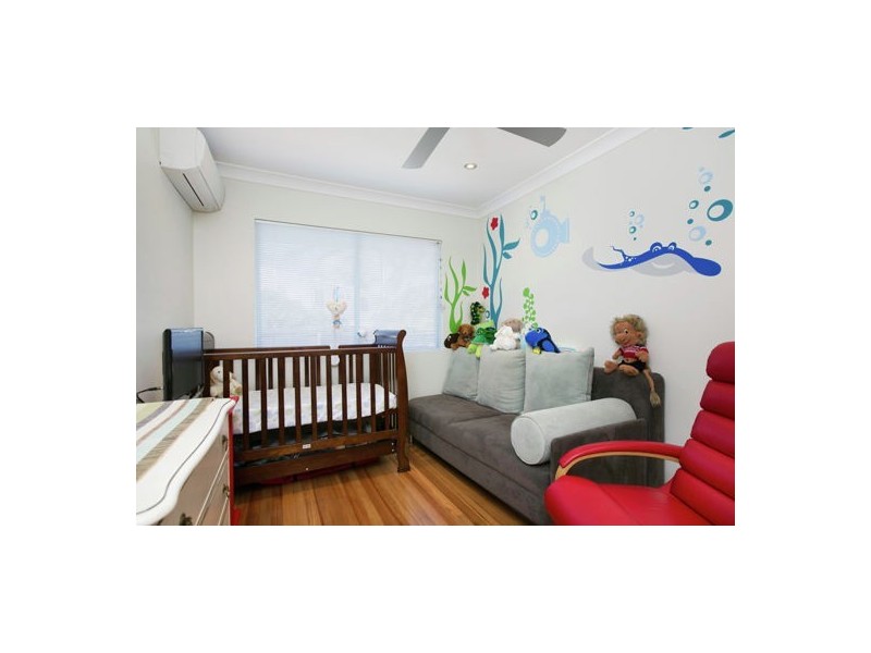 7 Cassia Street, Holloways Beach QLD 4878