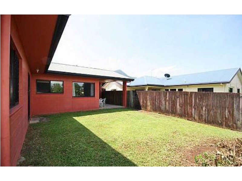 8 Avondale Street, Mount Sheridan QLD 4868