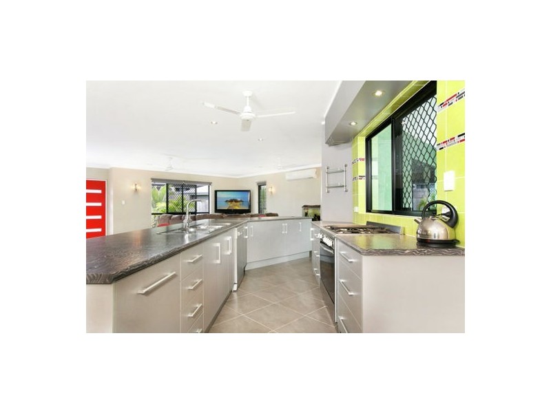 13 Mauro Close, Bentley Park QLD 4869
