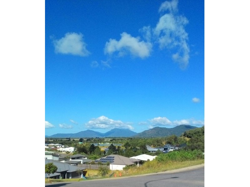 16 Mooney Court, Smithfield QLD 4878