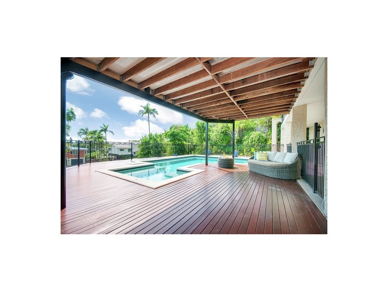 21 Blue Hills Crescent, Freshwater QLD 4870