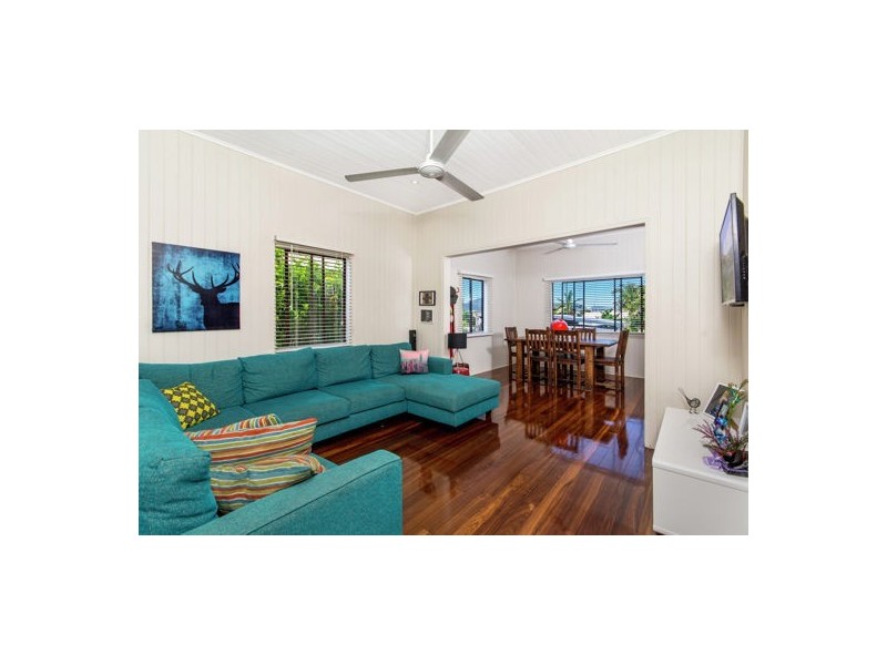 6 Nelson Street, Bungalow QLD 4870