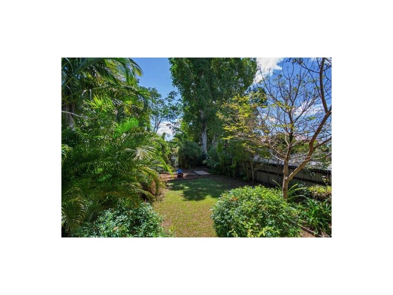 6 Nelson Street, Bungalow QLD 4870