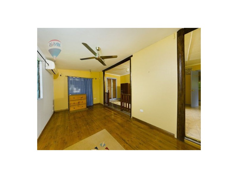 8 Dollisson Street, Manunda QLD 4870