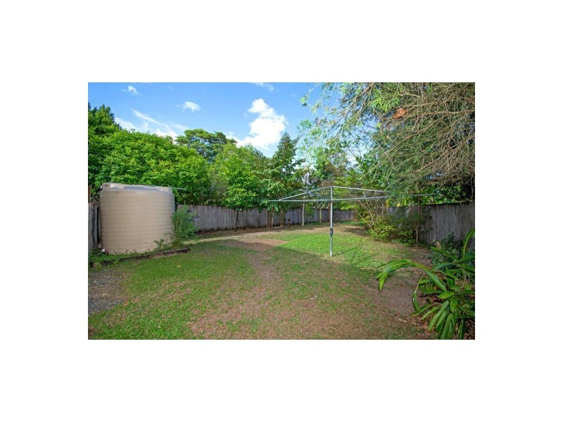 6 Gordon Street, Earlville QLD 4870