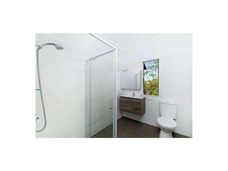 6 Gordon Street, Earlville QLD 4870