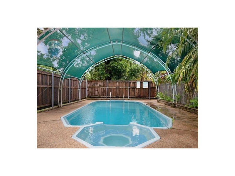 8/49 Digger Street, Cairns QLD 4870