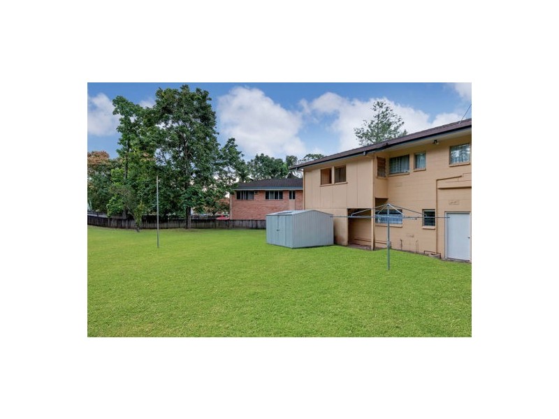 4 Maina Street, Woree QLD 4868