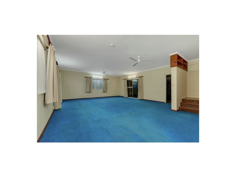 4 Maina Street, Woree QLD 4868