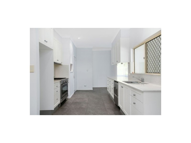 47 Atherton Street, Whitfield QLD 4870