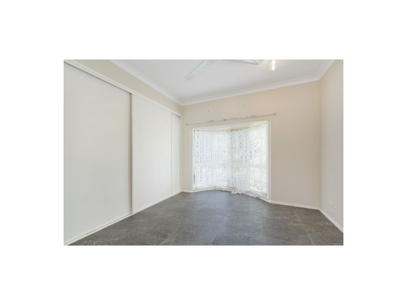 47 Atherton Street, Whitfield QLD 4870