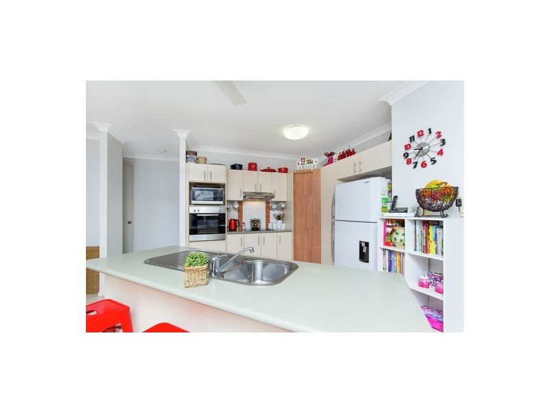 60 Leftwich Street, White Rock QLD 4868