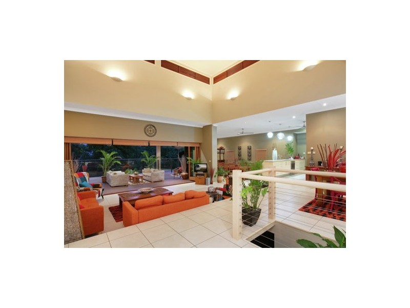 49 The Peak Road, Brinsmead QLD 4870