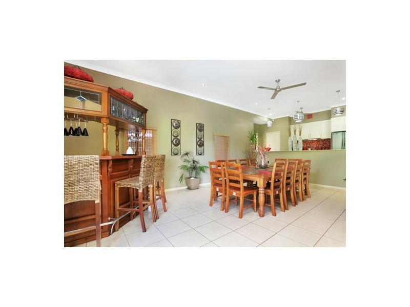 49 The Peak Road, Brinsmead QLD 4870