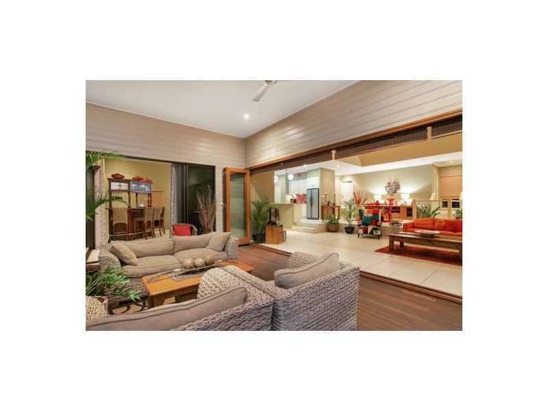 49 The Peak Road, Brinsmead QLD 4870