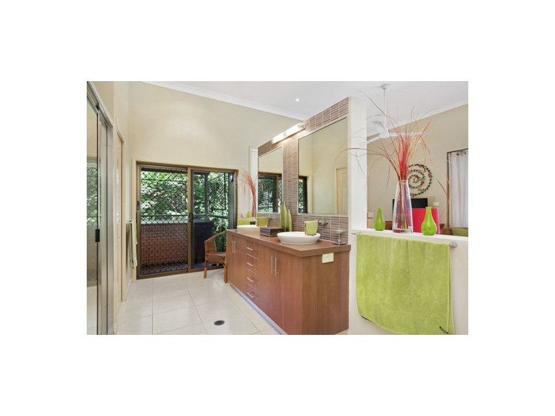 49 The Peak Road, Brinsmead QLD 4870