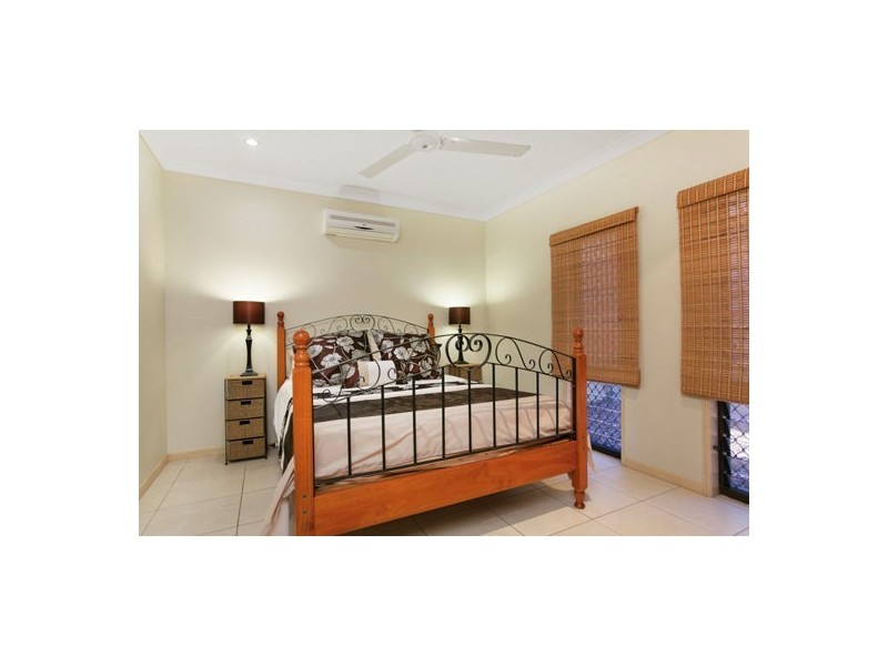 49 The Peak Road, Brinsmead QLD 4870